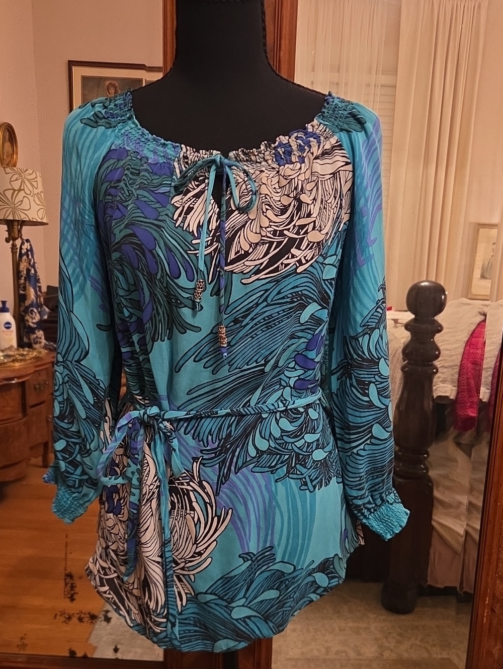 100% Silk White House Black Market Teal Blue Floral Tunic Top